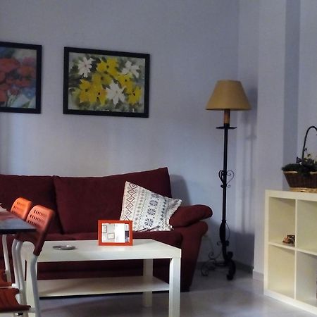 Apartamento Medina Center Apartment เซบีญา ภายนอก รูปภาพ
