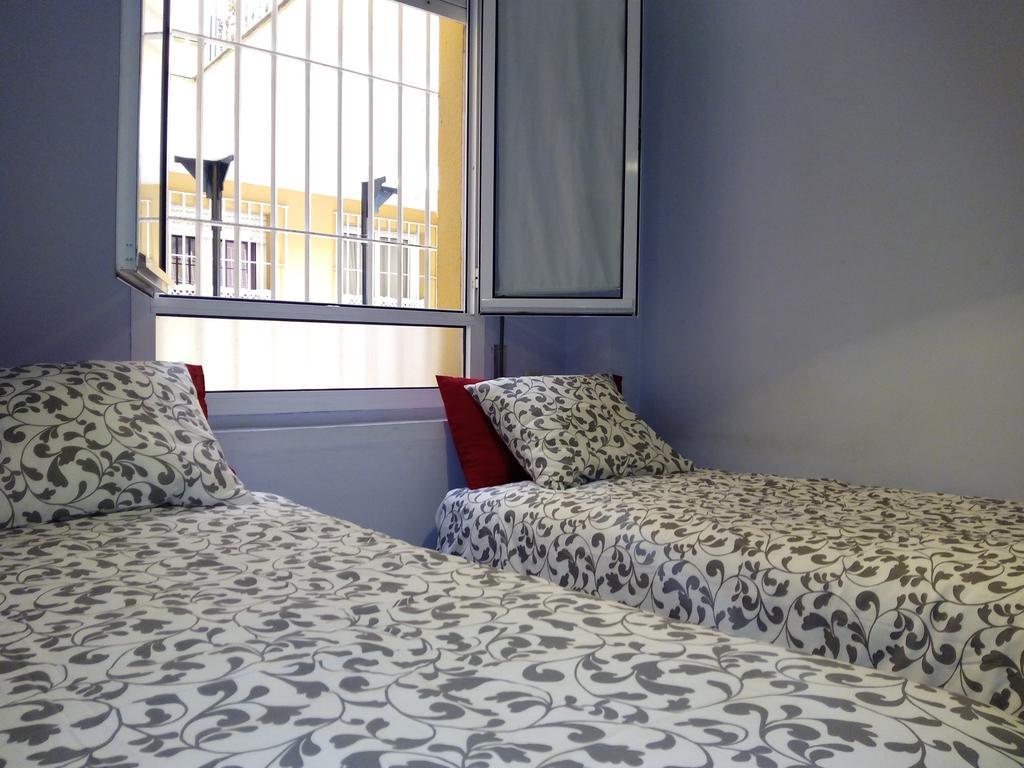 Apartamento Medina Center Apartment เซบีญา ภายนอก รูปภาพ